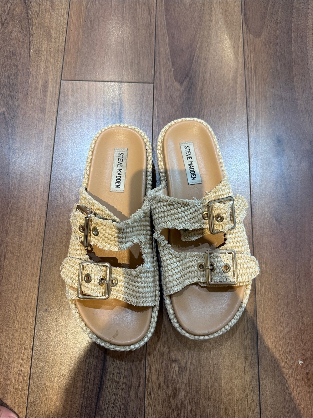 Steve Madden Platform Sandals